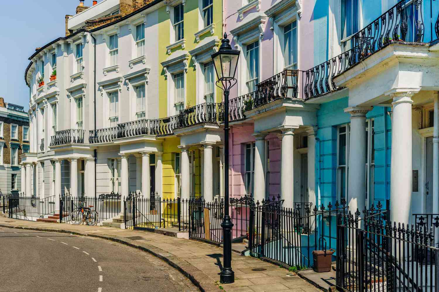 secure luggage storage london