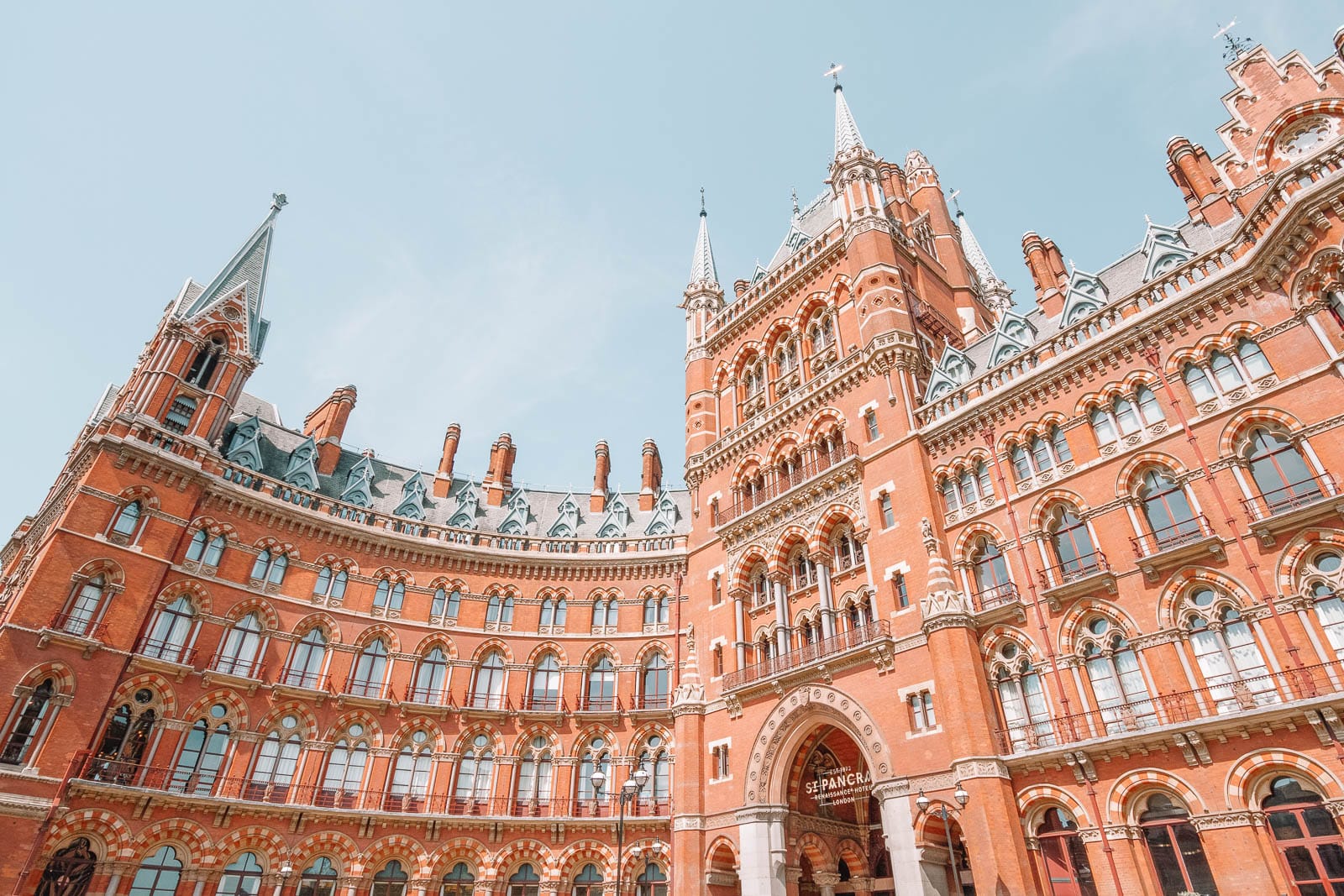 Everything You Need to Know About Storing Large Items in London