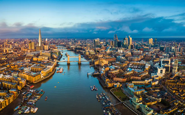 Why Our Customers Love Our Luggage Storage Service in London